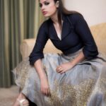 Nandita Swetha Instagram - U know wat?! It’s not one day revolution I learnt everything. I have spent almost 15years to learn every step, in this process I hv lost my patience, my time, my frndships, my relationships, my education etc etc. But nvr gave up on my dream. I don’t say I have reached my the point wher I am satisfied or have done something. But I definitely say I am an Achiever. Hey gals, don’t loose hope, try n try until u get satisfied abt urself. That’s wat achievement. Clicked by @camerasenthil 📸📸📸 This beautiful outfit from @styledivalabel Makeup by @danam_mua 💃🏻💃🏻@vurvesalon 💄💋 Hairstyle by Styled by @nanditaswethaa 😂😂😂 Location courtesy @crowneplazachn #poser #actor #lehenga #croptop #designer #outifit #blousedesigns #chennai #southlook #southactress #smokeyeyes #sponsored #attitude #look #lookbook #event #blueblouse #goldlehenga