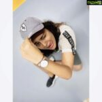 Nandita Swetha Instagram – Time is everything. Be cautious about it. For that you should have a favourite watch on your wrist❤️❤️ Here I am wearing my favourite  @danielwellington  mesh watch for my workout too. 
Wanna buy? Here I am giving you my code ‘ NANDITAS’ to get 15% discount on purchase of @danielwellington watch n brecelet on stores or on website  http://www.danielwellington.com/ 📸📸📸 @ajay_.leo 
#Influencer #actor #watch #danielwellingtonwatches #danielwellington #promotion #poser #gym #workoutlook #workout #underarmour #puma #bangalore #collaboration