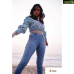 Nandita Swetha Instagram – Who is yet to follow me on @helo_app @helo_tamilofficial @helo_kannadaofficial @helo_indiaofficial @helo_teluguofficial 
Do follow me @nanditaswetha 
#heloapp #nanditaswetha #actor #poser #instagram #instapic #sea #sunraise #sun #moon #influencer  #collaboration #socialmedia 📸📸📸 @z.ports