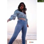 Nandita Swetha Instagram - Who is yet to follow me on @helo_app @helo_tamilofficial @helo_kannadaofficial @helo_indiaofficial @helo_teluguofficial Do follow me @nanditaswetha #heloapp #nanditaswetha #actor #poser #instagram #instapic #sea #sunraise #sun #moon #influencer #collaboration #socialmedia 📸📸📸 @z.ports