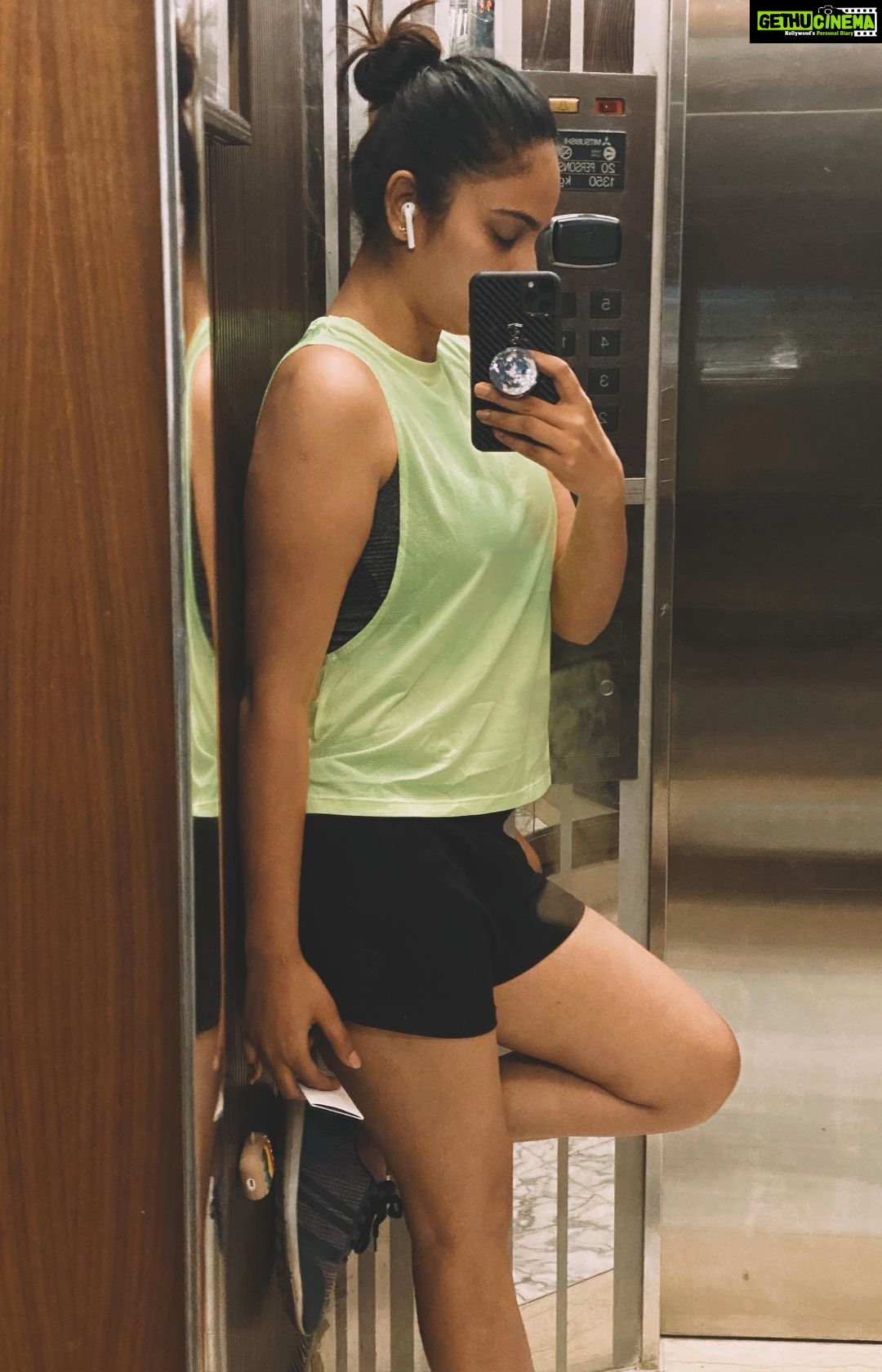 Nandita Swetha Instagram - Helo guys, who is up for 2020 fitness goal? I am in🤎🤎
