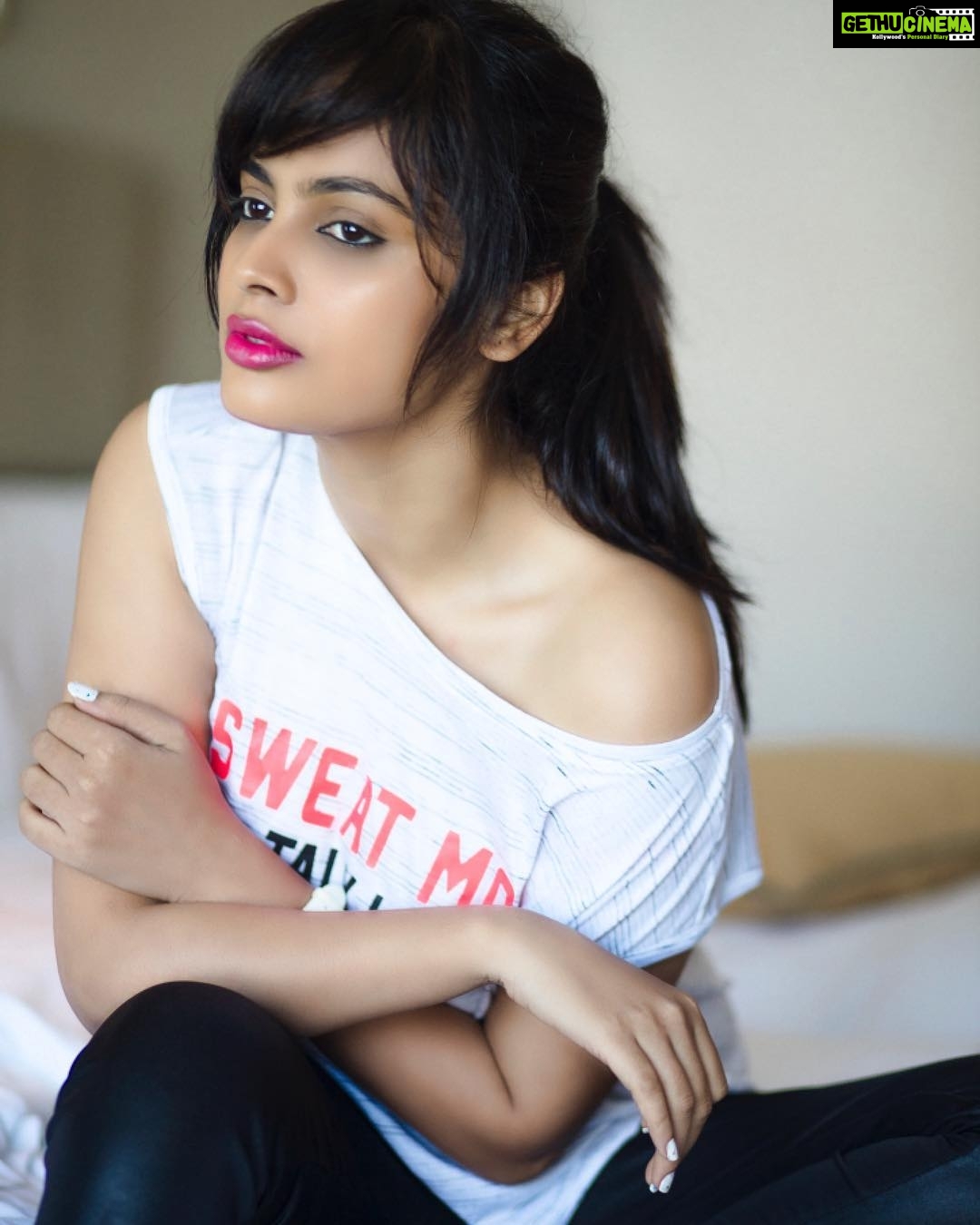 Nandita Swetha Instagram - All I want is lipstick😬😬