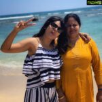 Nandita Swetha Instagram - Def dis wil b one of my fav pic along with mom-) 💕💕💕 #Beach #Shoot #Resort #poser #fun #mom