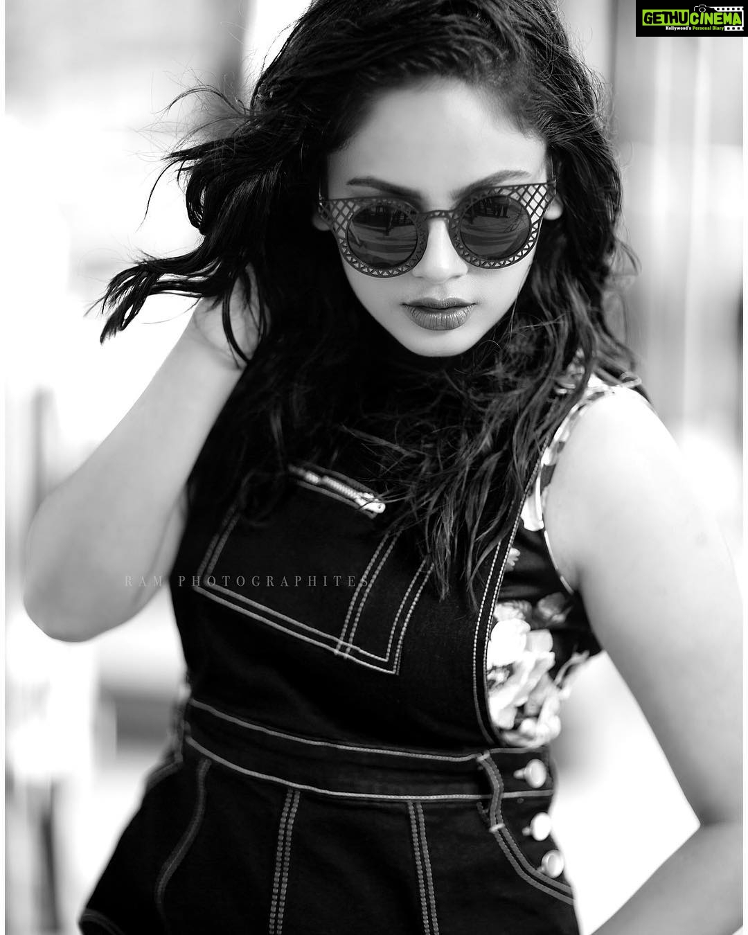 Nandita Swetha Instagram - ❤️❤️❤️ Clicked by @ram_photographites Mkup n hair by @kavya_makeovers