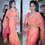 Nandita Swetha Instagram - I love saree💞💞 #Saree #Homely #Pressmeet #Actor #sleeveless #Makupon #Ponytail #Kollywood #Tollywood #Poser This beautiful linen saree is from @tanyafashions #Trichy check out her profile guys. Loved it