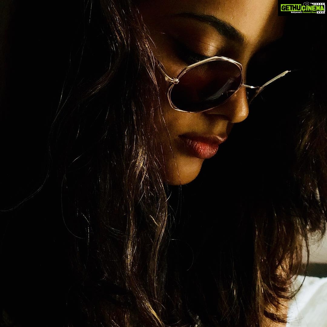 Nandita Swetha Instagram - Truth is that m strong, more stronger than Wat u think👍🏻 #nomakeupclicks #IphoneX #Hyderabad #poser #Cameralovesme