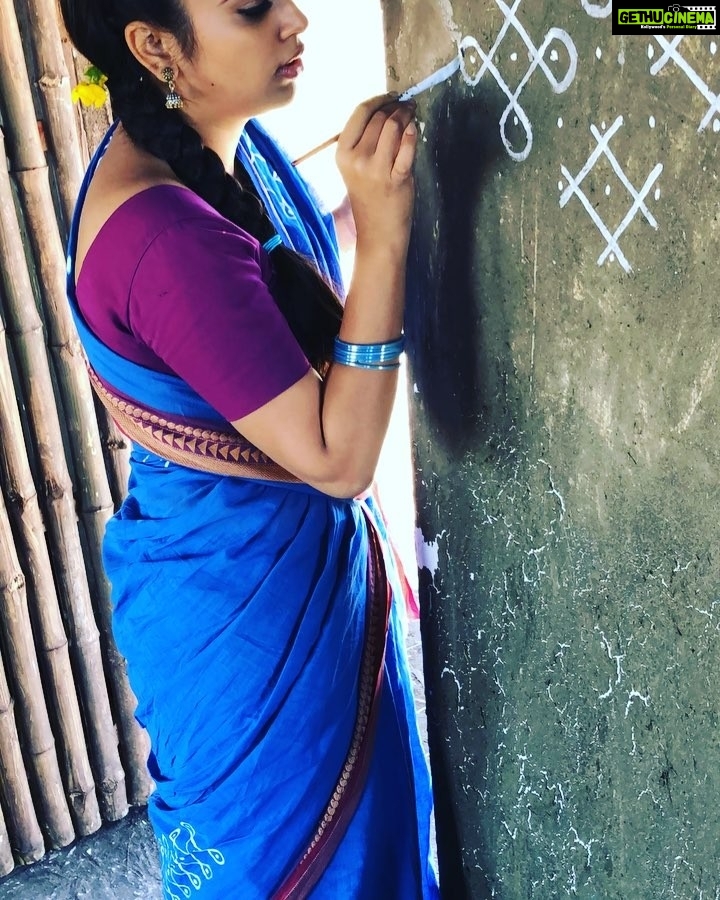 Nandita Swetha Instagram - Recollected my school days while doin dis on the set. #Shooting #Bluffmaster #Telugu #Avanio #Kodaikanal #Actor #Happyme