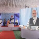 Navaneet Kaur Instagram - मा.पंतप्रधान नरेंद्रजी मोदी यांनी पी एम केयर फंडातून तयार करण्यात आलेल्या देशातीलऑक्सिजन प्लांट उदघाटन समारंभात अमरावती जिल्ह्याच्या समावेश करून ऑनलाइन उदघाटन केल्याबद्दल मानले पंतप्रधानांचे आभार, खासदार रामदासजी तडस, महापौर श्री चेतन गावंडे ,जिल्हाधिकारी श्रीमती पवणीत कौर,जिल्हा शल्य चिकित्सक डॉ श्यामसुंदर निकम यांचे उपस्थितित ऑनलाइन लाईन उदघाटन संपन्न,जिल्ह्यातील आरोग्य यंत्रणा सक्षम करण्यासाठी व कॉरोनाच्या तिसऱ्या लाटेपासून नागरिकांचा बचाव करण्यासाठी आवश्यक ती मदत मिळविण्यासाठी केंद्राकडे पाठपुरावा करण्याची ग्वाही