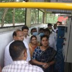 Navaneet Kaur Instagram - मा.पंतप्रधान नरेंद्रजी मोदी यांनी पी एम केयर फंडातून तयार करण्यात आलेल्या देशातीलऑक्सिजन प्लांट उदघाटन समारंभात अमरावती जिल्ह्याच्या समावेश करून ऑनलाइन उदघाटन केल्याबद्दल मानले पंतप्रधानांचे आभार, खासदार रामदासजी तडस, महापौर श्री चेतन गावंडे ,जिल्हाधिकारी श्रीमती पवणीत कौर,जिल्हा शल्य चिकित्सक डॉ श्यामसुंदर निकम यांचे उपस्थितित ऑनलाइन लाईन उदघाटन संपन्न,जिल्ह्यातील आरोग्य यंत्रणा सक्षम करण्यासाठी व कॉरोनाच्या तिसऱ्या लाटेपासून नागरिकांचा बचाव करण्यासाठी आवश्यक ती मदत मिळविण्यासाठी केंद्राकडे पाठपुरावा करण्याची ग्वाही