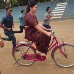 Navaneet Kaur Instagram – आज मार्निंग ला साईकिल चालवून जनजागृती केली.