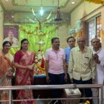 Navaneet Kaur Instagram - संत श्री गजानन महाराज यांच्या प्रकट दिनाच्या पावन पर्वावर अमरावती जिह्यातिल विविध गजानन महाराज मंदिरात जाऊन घेतले दर्शन .... शेतकरी ,शेतमजूर, कामगार, आणि इतर सर्व सामान्य नागरिकांच्या घरी सुख समृद्धी साठी केली प्रार्थना ...