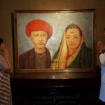 Navaneet Kaur Instagram - महात्मा जोतिबा फुले व आई सावित्रीबाई फुले यांच्या पुणे येथील फुलेवाड्यामधिल स्मारकाला आभीवादण करुन फुलेवाडा ते भिडेवाडा दरम्यान महा क्रांती मशाल मोर्चा मध्ये सामील होऊन युवा स्वाभिमान पार्टी चा पाठिंबा दिला तसेच भिडेवाडा येथे जनसमुदायास मार्गदर्शन करीत असताना आमदार रवि राणा यांनी विधान सभेत तसेच मी संसदेत महात्मा जोतिबा फुले व आई सावित्रीबाई फुले यांना भारतरत्न तसेच भिडेवाड्या राष्ट्रिय स्मारक घोषित करण्यासाठी आवाज उचलनार असल्याचे घोषित केले तसेच 2 दिवसाच्या आत मा. मुख्यमंत्री यांना भेटून वरील विषया बाबत मागणी करनार ..