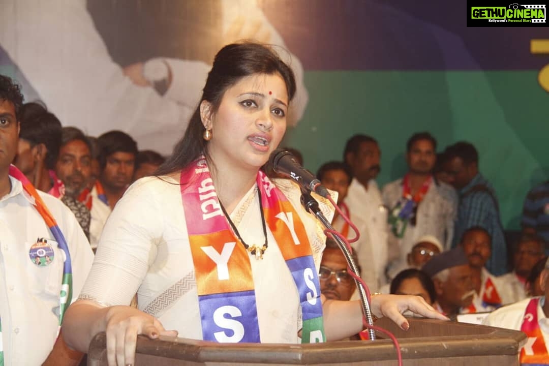 Navaneet Kaur Instagram - #YSP # YuvaSwabhimanParty #amravati #badnera