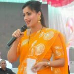 Navaneet Kaur Instagram -