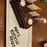 Navya Nair Instagram - Bday ..😍😍😍 one of the best bdays .. i pray god to gimme an year full of positive surprises fr me like this both my star bday and my date of birth , i was only amazed.. i was so happy to see the surprise cake at 12 by my brother kannan , bt i nvr expected he himself an hour later to gimme me yet another surprise all the way from dubai .. for all the luv and prayers .. to all my well wishers .. fr all my inbox bday wishes .. am so thankful to u all