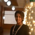 Navya Nair Instagram – Ajmal photography … he was asking me to wave hands or sumthing and i was having no clue 🙈🙈🙈 and i laughed it out …