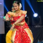 Navya Nair Instagram – Kuwait show … had a wonderful experience .. first of all lemme do a pranaam to my guru MANU MASTER .. thanx to my whole team of talented dancers .. my dear biju @bijudhwanitarang who was the skeleton behind the show .. and to my dear laks (@lakshmi_venuji )who manages everything which i am supposed to damage 😂😂😂( manager).. and my lil sai 
Thanx to the whole NAFO TEAM .. and thanx a lot to the awesome audience of kuwait who encouraged with applause and brought tears to my eyes through their standing ovation .. love u all ..