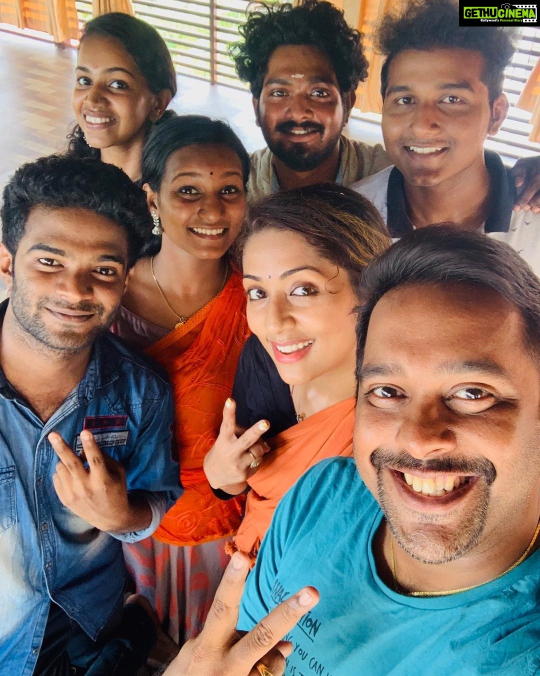 Navya Nair Instagram - Practise ... ottum choodilla 😜😜😜