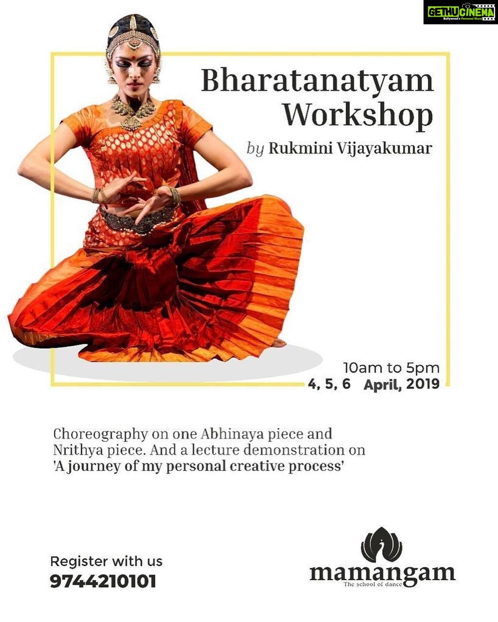 Navya Nair Instagram - Hi dears ... one of my favourite dancer is coming to mamangam .. tats a great move @rimakallingal @mamangamindia .. all the best buddy ... 😘😘😘