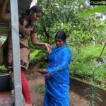 Navya Nair Instagram - Blissful .... amma and me... clicks by sai