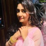Navya Nair Instagram - Grihalakshmiphotoshoot .. make up @unnips Styling @sabarinathnath Jewels @pureallure.in @mrudula.murali Thank u so much my dear mrudu fr des beautiful jewels .. 😘😘😘😘😘