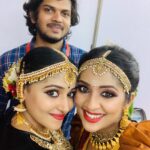 Navya Nair Instagram – Anu and hubby … dey make such a good combo .. live long happily with loads and loads of love and compassion ..