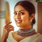 Navya Nair Instagram -