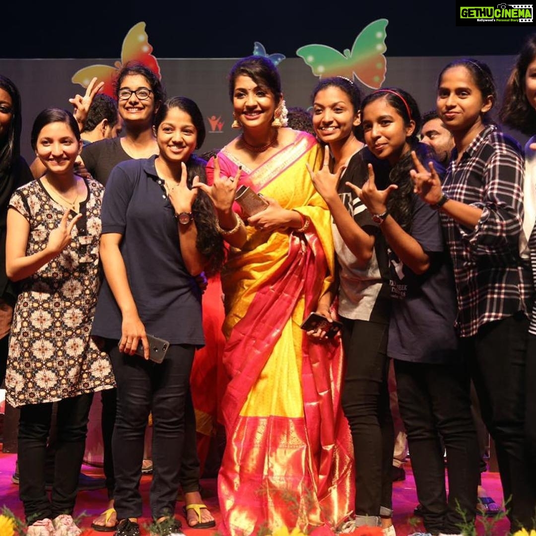 Navya Nair Instagram - Children from NISH institute TVM... (National institute of speech and hearing ) .. loved ur dancing my girls .. 😘😘😘..