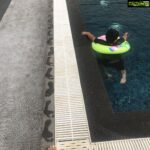 Navya Nair Instagram - Wen u r jobless and kiddo trying to swim ... footprints... Kochi Marriott Hotel