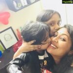 Navya Nair Instagram - Nichoossss bday 😍😍😍😍😍