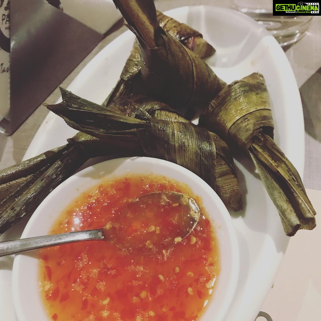 Navya Nair Instagram - Pandan chicken calicut paragon .. looks lik olapadakkam🤪🤪🤪