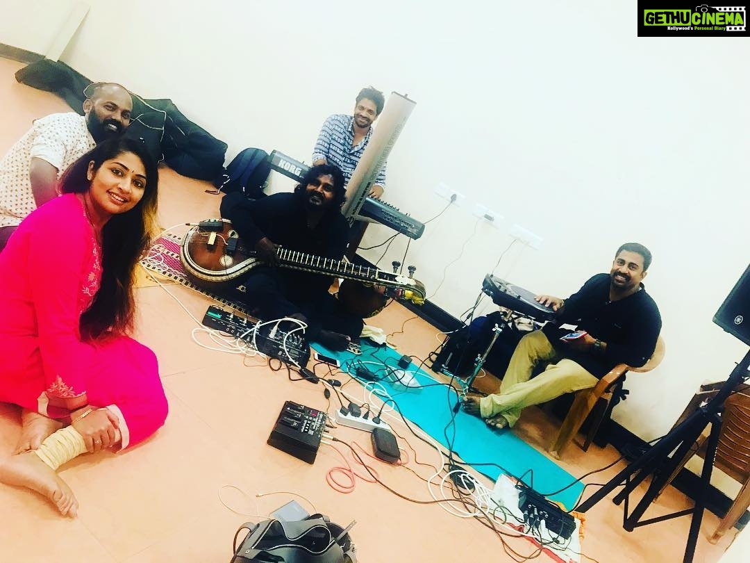 Navya Nair Instagram - Practise# fusion..musiclove..spiritsupinair..bliss..