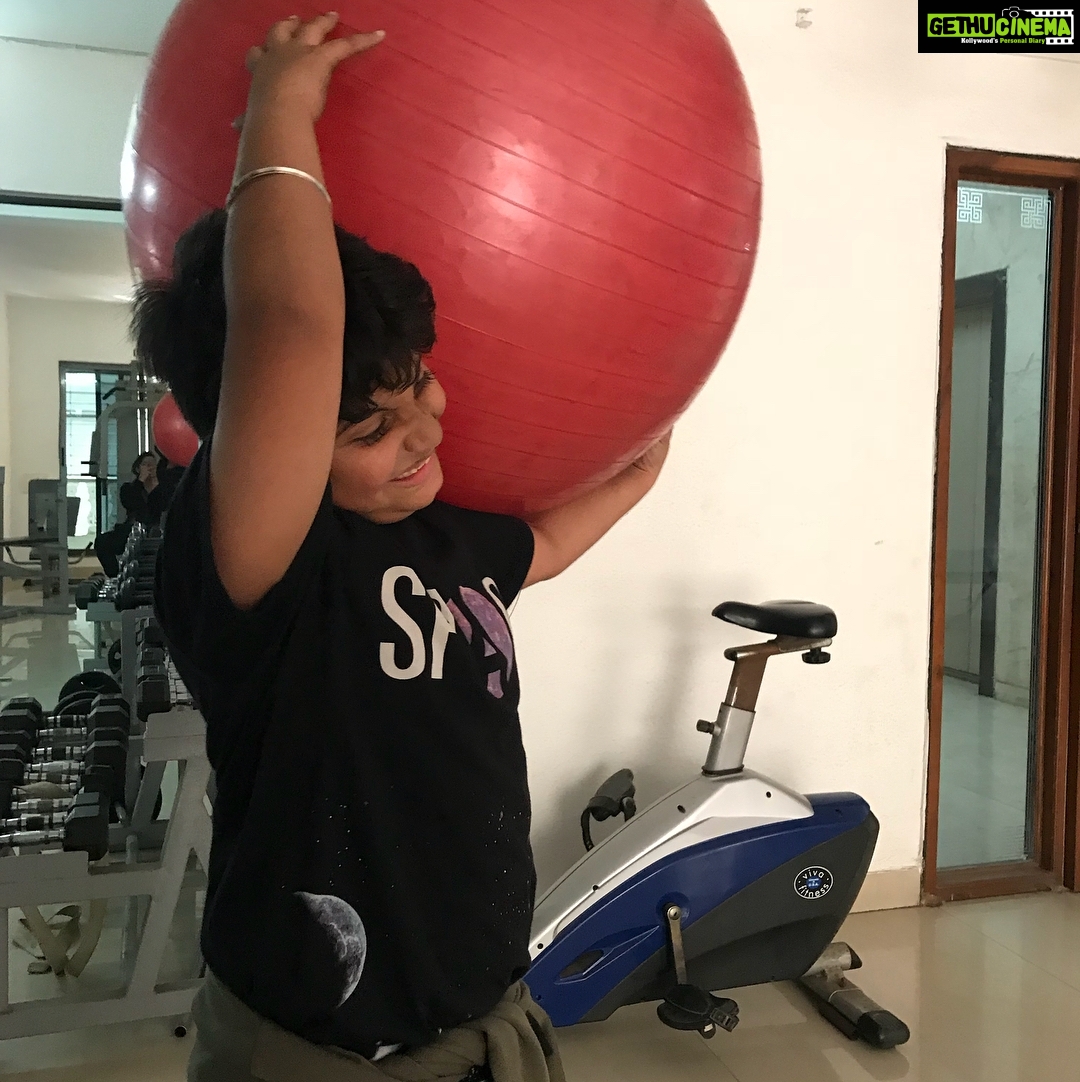 Navya Nair Instagram - Baahubali 😂😂😂😂😂😂😂😂