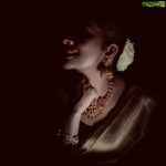 Navya Nair Instagram - If everything around you seems dark , look again , you may be the light … Pic courtesy @afsal_.3578 Muh @amal_ajithkumar Styling @sabarinathk_ Costumes @jugalbandhi Accessories @mayoorajewels_by_archana