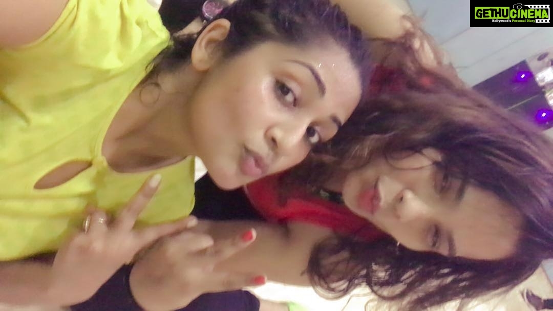 Navya Nair Instagram - Zumbaaaa ### darling Brenda .... my trainer .... 😘😘😘😘😘😘
