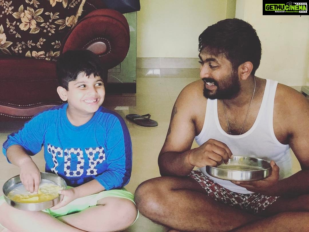 Navya Nair Instagram - Yummytummyhomelyfoodmissdiwaliholidays😘😘😘😘😘😌😌