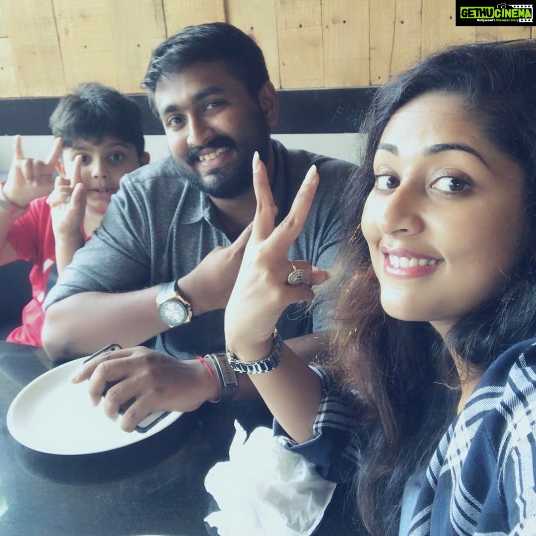 Navya Nair Instagram - Adamindechayakkadaaaa###