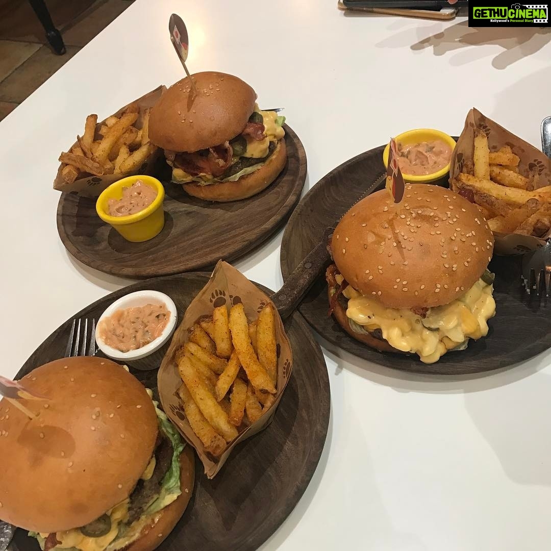 Navya Nair Instagram - Theobroma#%%#* yummy tummy %%%%%######sundayfunday####