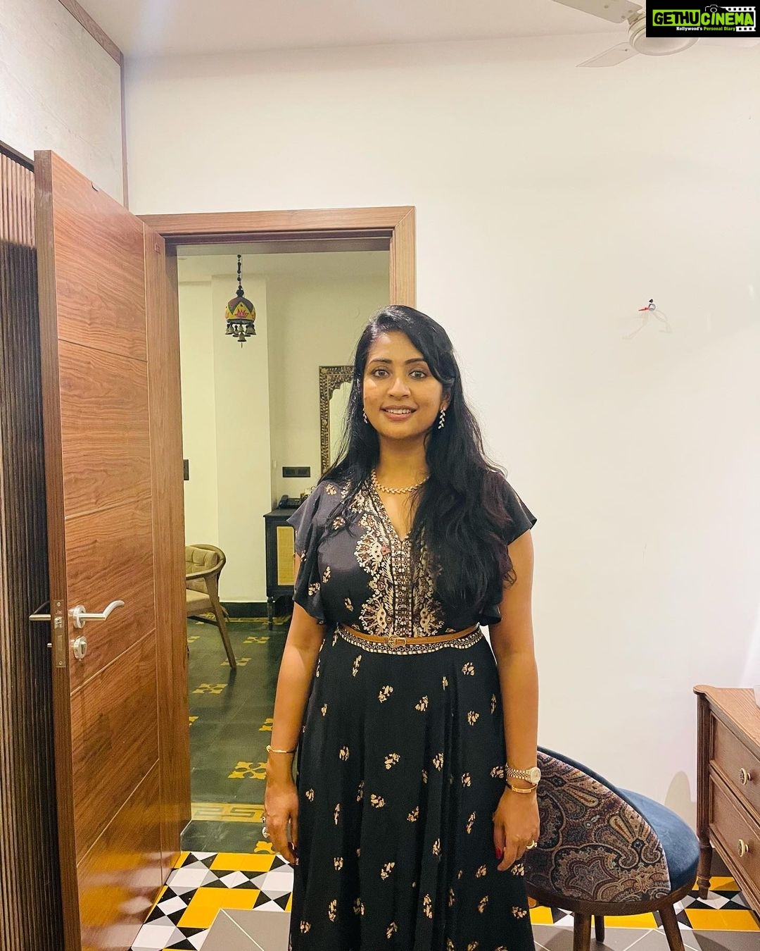 Navya Nair Instagram - Love yourself … ❤️❤️❤️