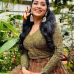 Navya Nair Instagram - Perfection is found in accepting your imperfections ... ❤️❤️❤️ Back stage star magic @anopjohn MUA @amal_ajithkumar Styling @sabarinathk_ Costumes @klumbyprajinajaanaki Assisted by @afsal_.3578