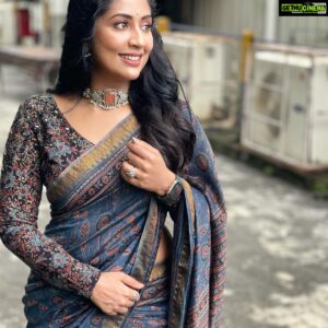 Navya Nair Instagram - Enjoy life .. there is plenty of time to be dead ... 
make up and hair style @amal_ajithkumar 
Styling @sabarinathk_ 
Costume coutesy @klumbyprajinajaanaki 
Accessories @keyaa_by_kartika