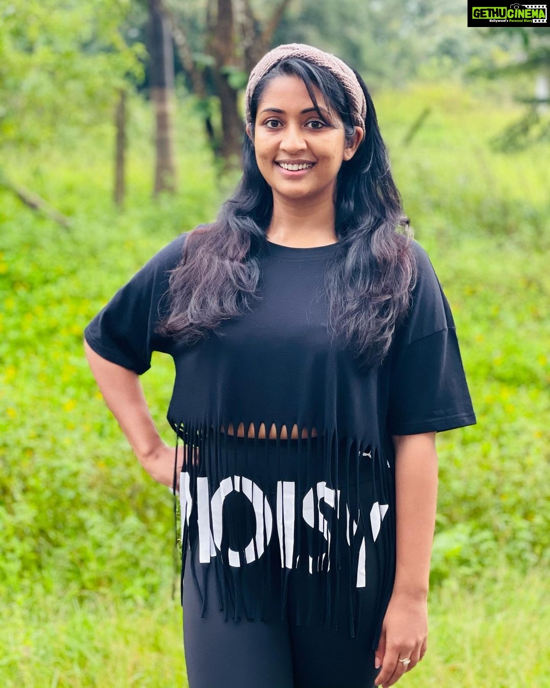 Navya Nair Instagram - Be you .. the world will adjust ... ❤️❤️❤️ Taj Madikeri Resort & Spa, Coorg