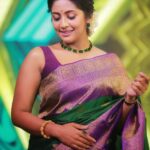 Navya Nair Instagram - What u seek is seeking you ❤️❤️❤️ Make up @amal_ajithkumar Costumes @beenaseematti @seemattitextiles Styling @sabarinathk_ Stills @acp_photography790 Assisted by @vikramanvijitha Accessories @keyaa_by_kartika