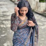 Navya Nair Instagram - Enjoy life .. there is plenty of time to be dead ... make up and hair style @amal_ajithkumar Styling @sabarinathk_ Costume coutesy @klumbyprajinajaanaki Accessories @keyaa_by_kartika