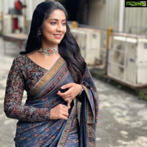 Navya Nair Instagram - Enjoy life .. there is plenty of time to be dead ... 
make up and hair style @amal_ajithkumar 
Styling @sabarinathk_ 
Costume coutesy @klumbyprajinajaanaki 
Accessories @keyaa_by_kartika