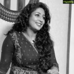 Navya Nair Instagram – Make up – my all time favs @sajithandsujith 
Pic courtesy cutie @pranavraaaj #blackandwhitephotography #blackisbeautiful