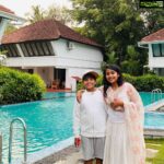 Navya Nair Instagram - All about ystdy .. cousins meet .. ❤️❤️❤️