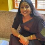 Navya Nair Instagram - നാട് ... 🌈🌈🌈