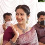 Navya Nair Instagram - Pics from adimali town square hypermarket inaguration ..