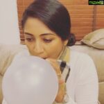 Navya Nair Instagram - I argued that helium balloons wont change voice and finally changed mine 🤦🏻‍♀️🤦🏻‍♀️🤦🏻‍♀️